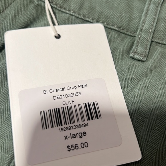 NWT Bi-Coastal Crop Pant! - Picture 2 of 4